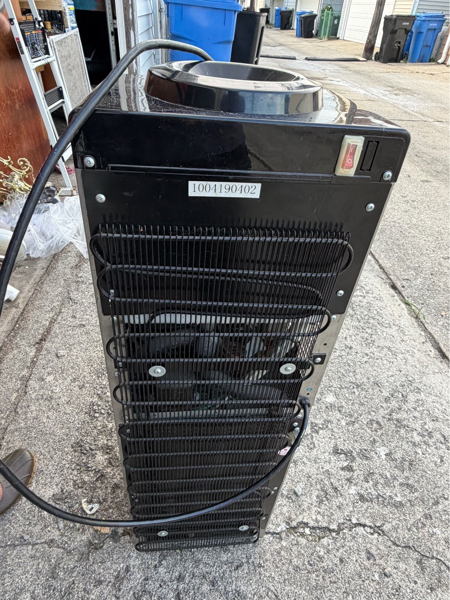 GE Profile Tri-Temp Water Dispenser - photo 2