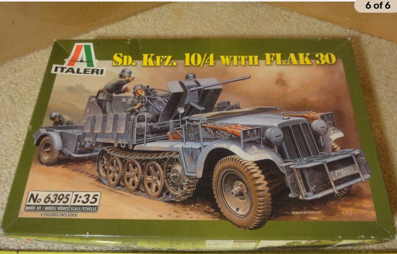 Italeri sd kfz 10/4 Flak 30 German halftrack 1/35 model kit