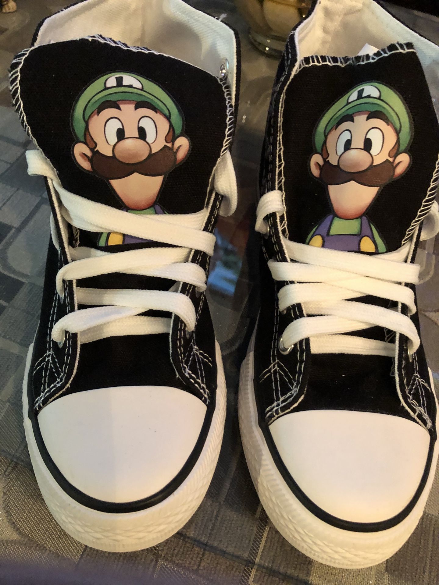 Luigi size 5 and Mario & Luigi size 8 shoes - photo 3
