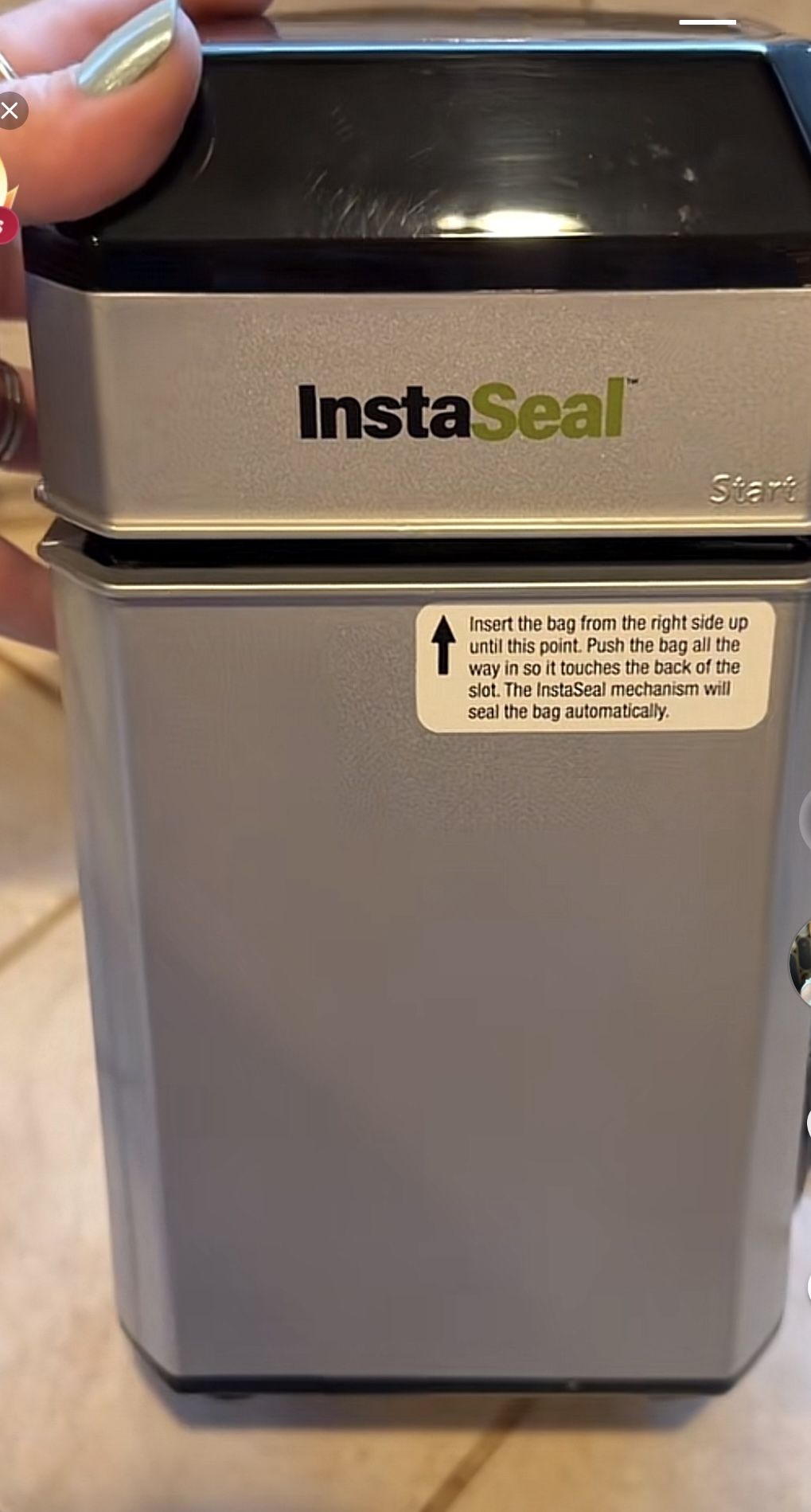 Instaseal Airtight Double Seal Compact Upright Food Vacuum Seale - photo 2