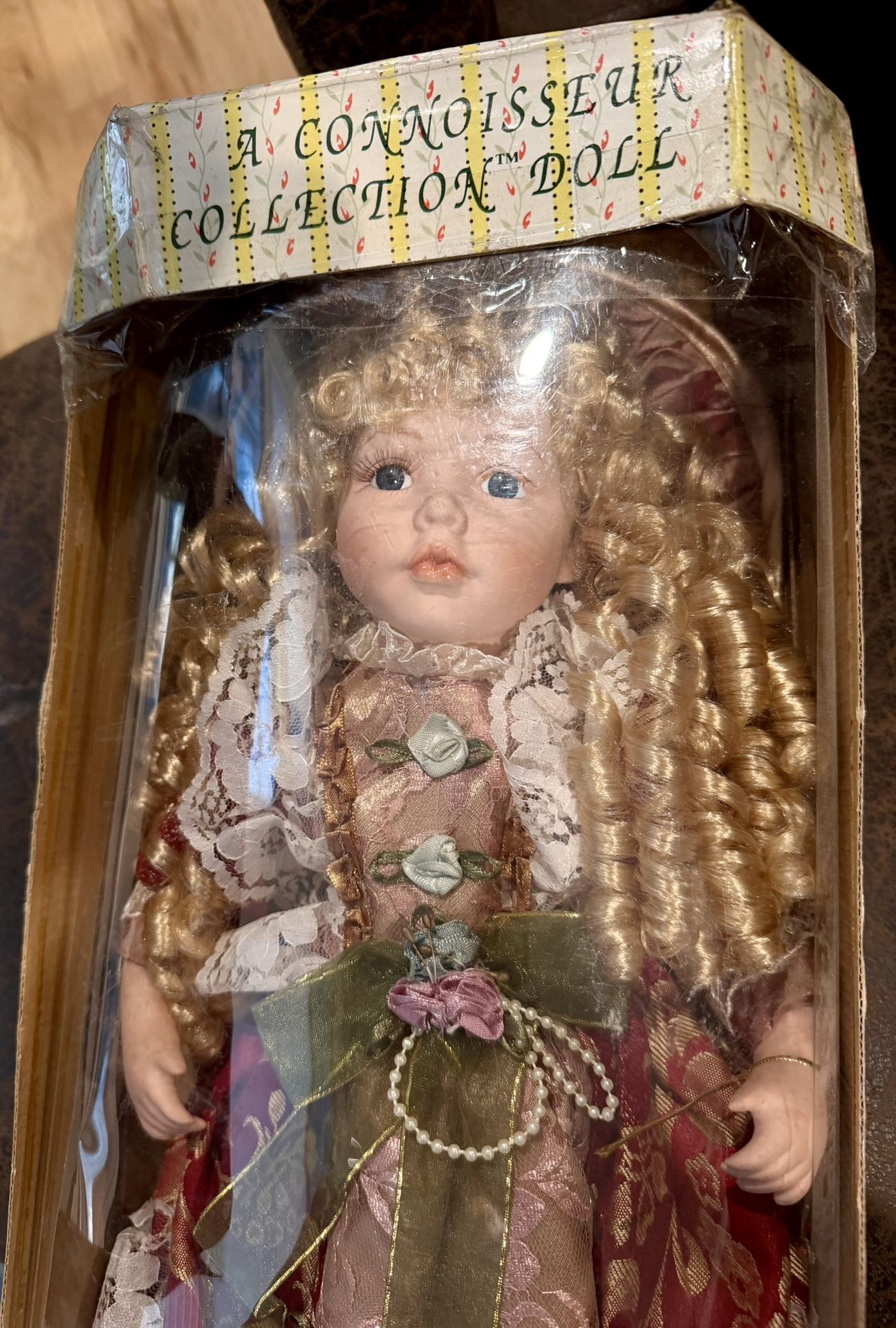 Seymour Mann Connoisseur Collection Doll Blonde Blue Eyes Porcel