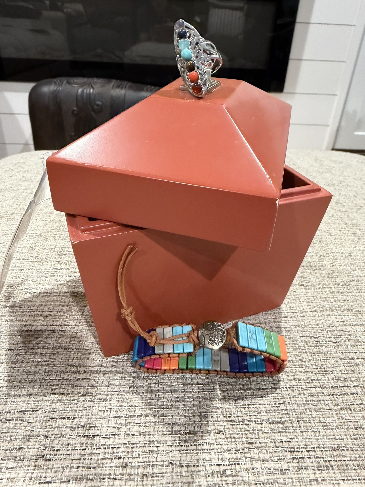 Bracelet And Adjustable Ring With Free Jewelry Box - photo 2