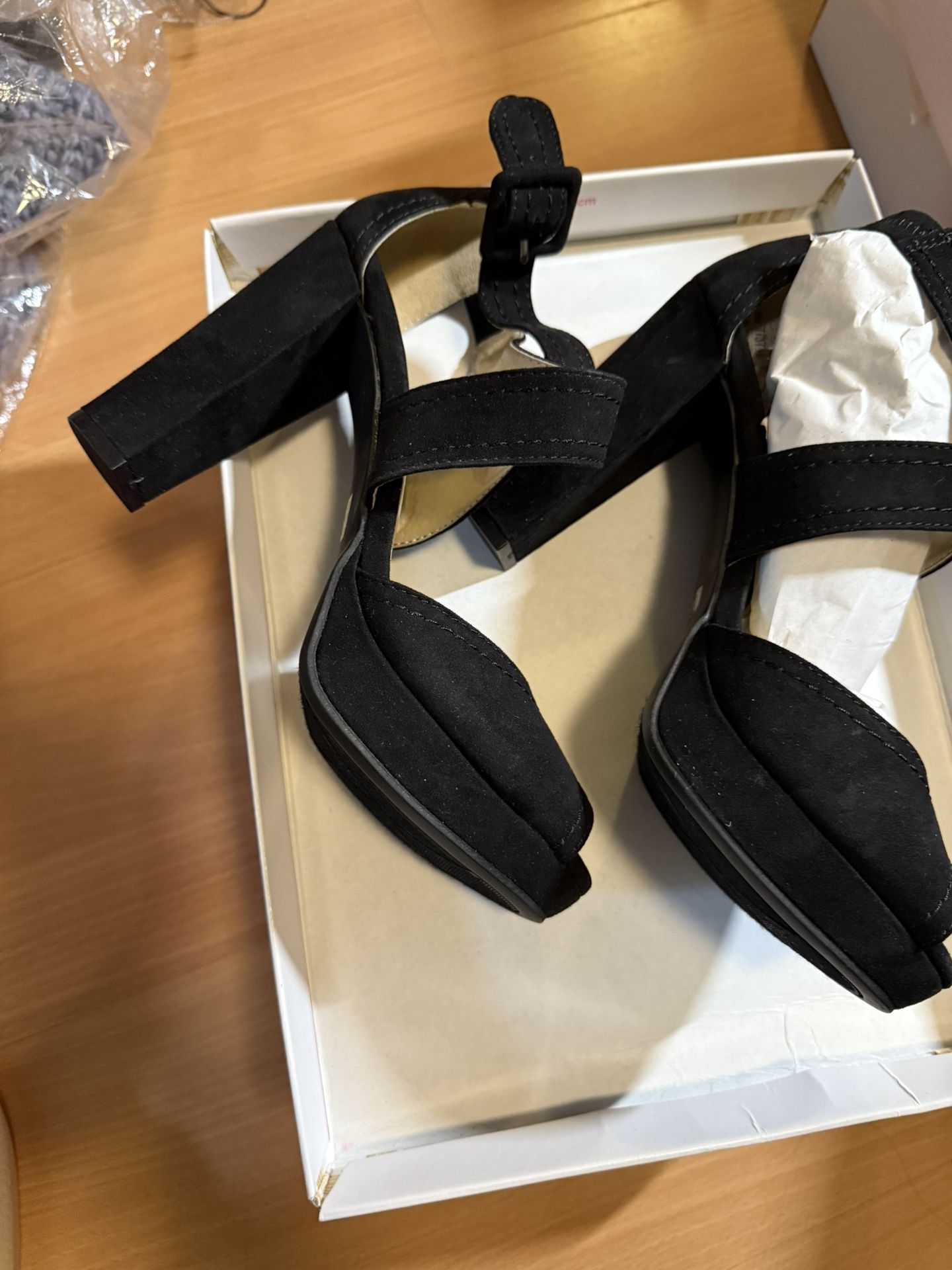 New Shoes Size 7 - photo 4