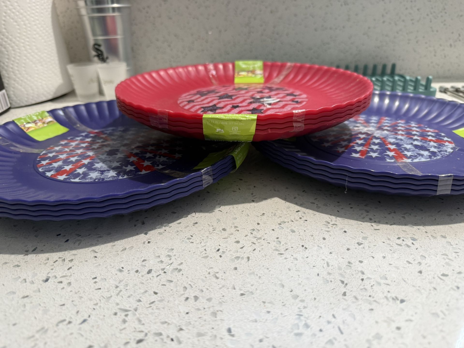 Crofton 4 Pack Reusable Plates (6 Sets) - photo 5