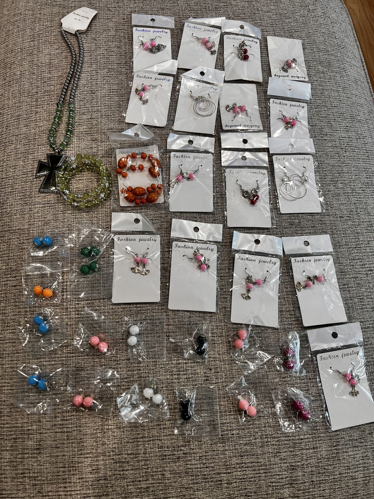 35 Pcs New Jewelry Set - photo 2