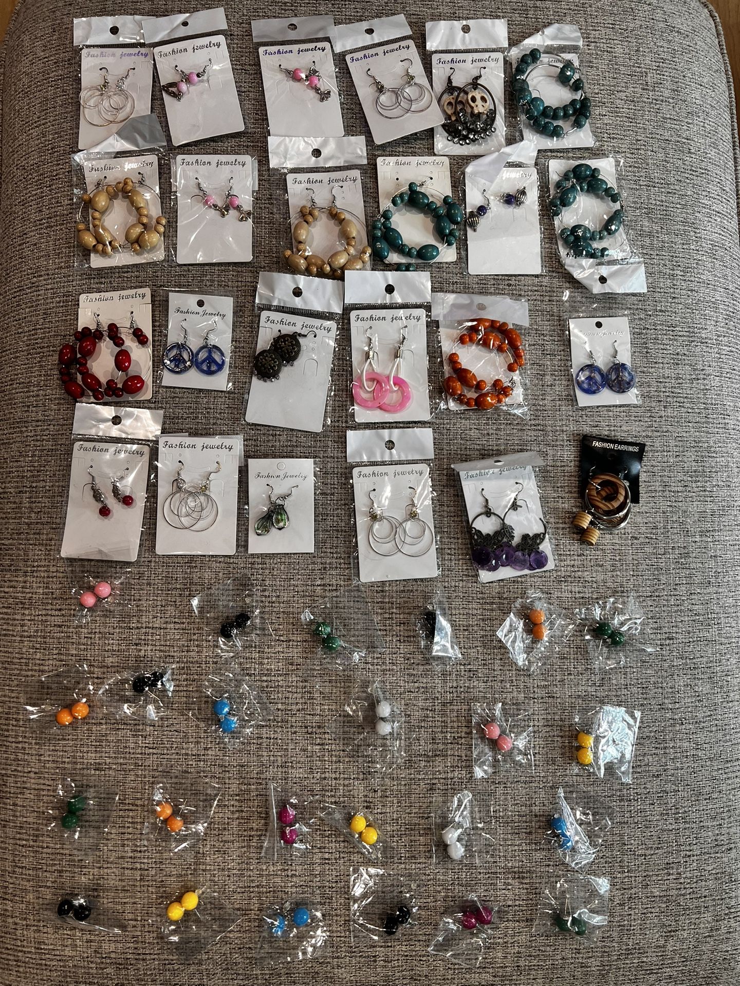48 Pairs Of Earrings New