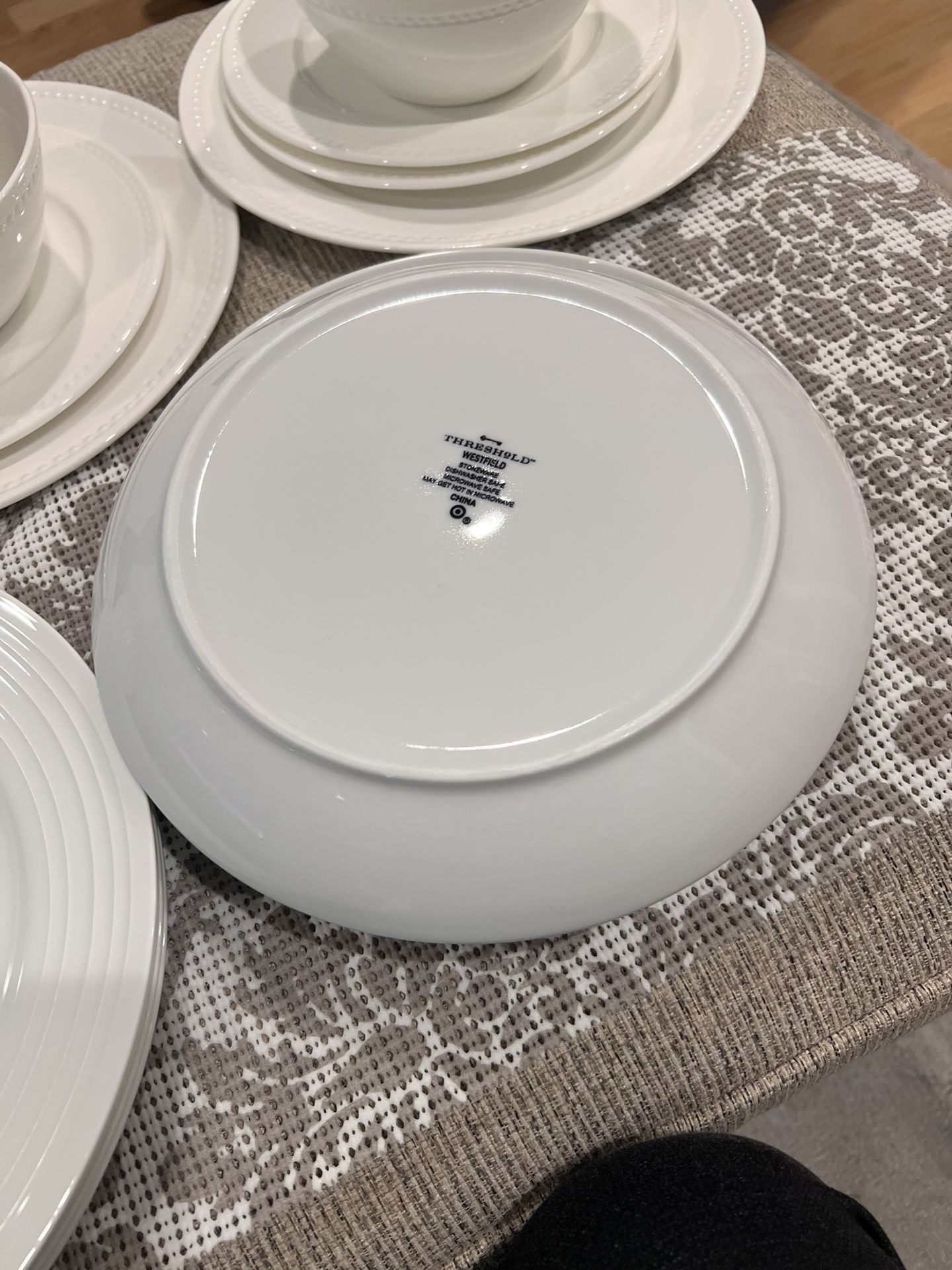 19 Pcs Dinnerware - photo 4