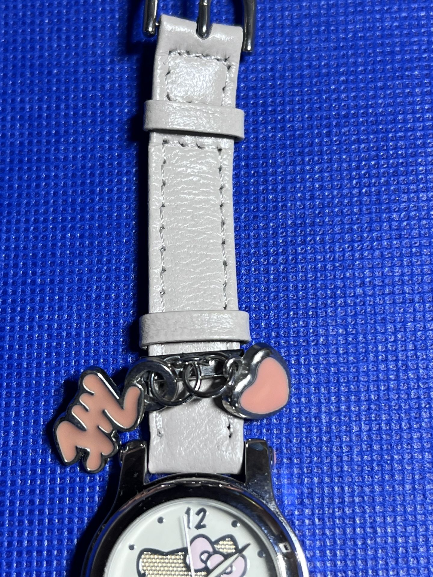 Hello kitty sanrio watch /new Battery New Leather Band - photo 3