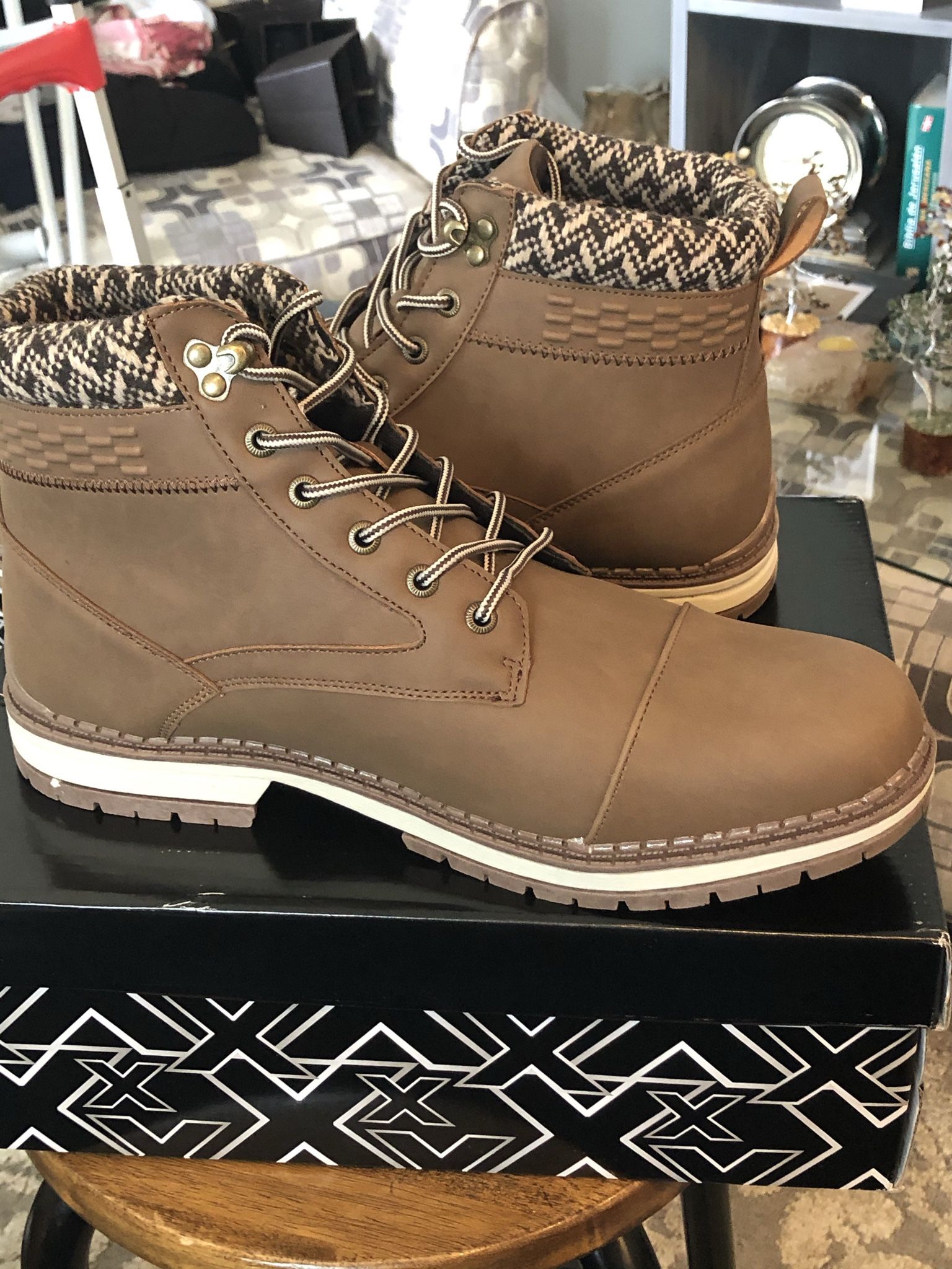 Mens Boots Size 13