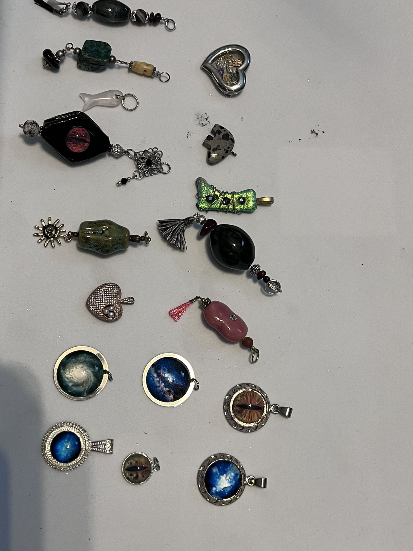 17 Pendants