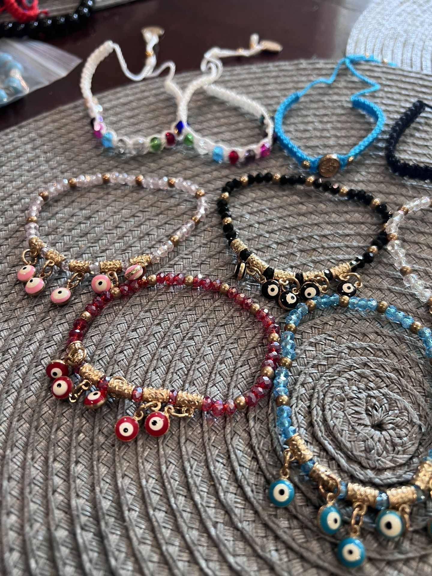 13 Bracelets - photo 2