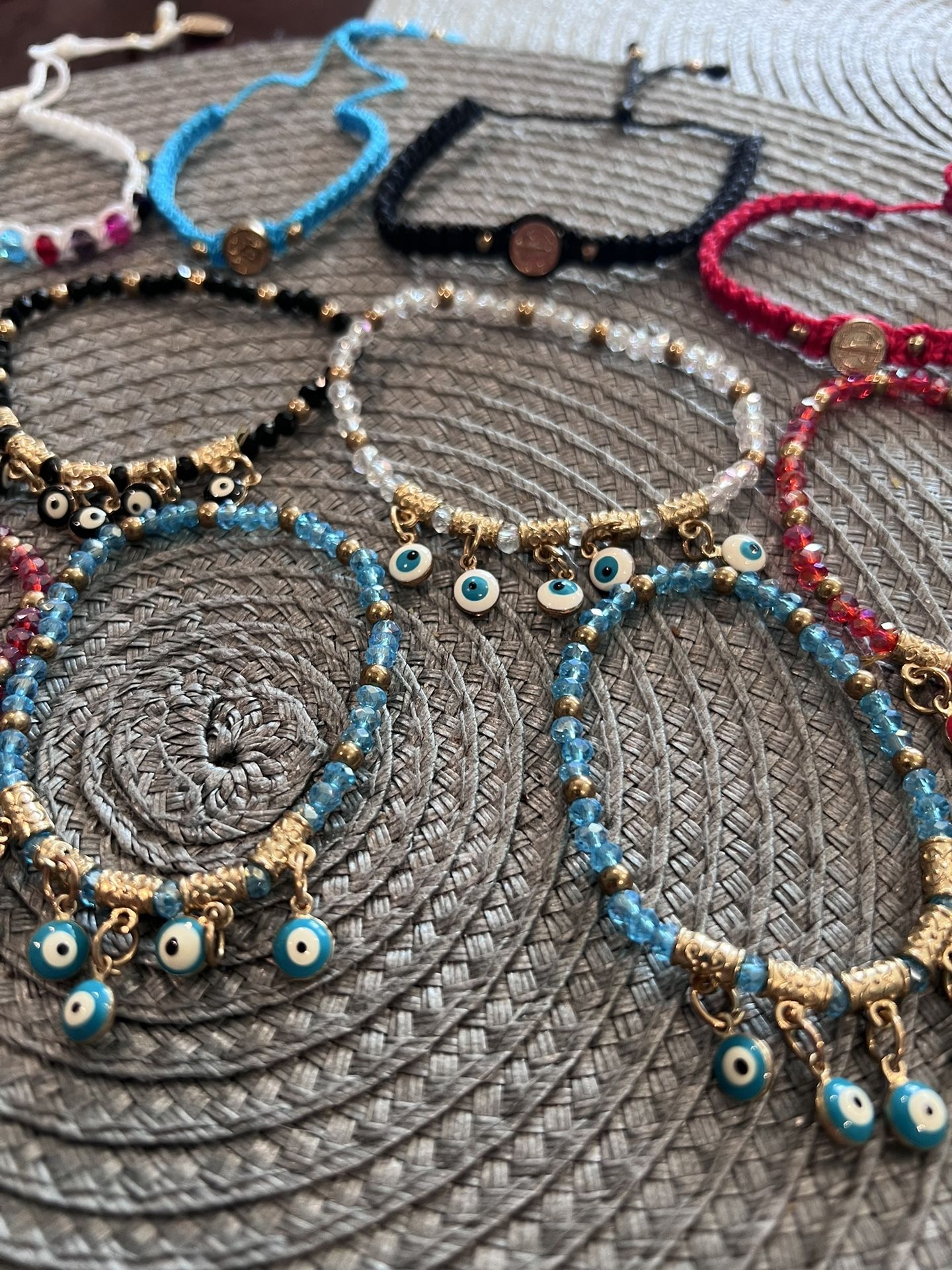 13 Bracelets - photo 3