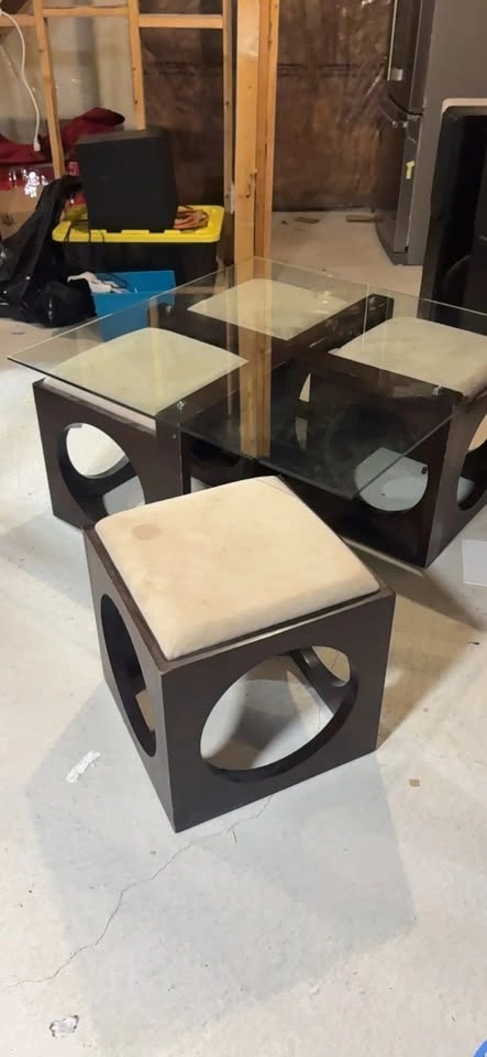Glass Top Coffee Table with Dark Brown Ottomans - photo 2