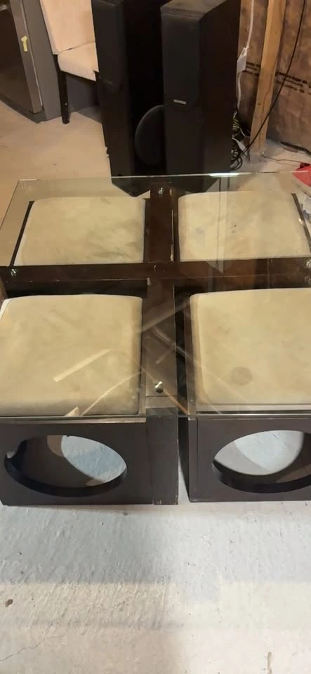 Glass Top Coffee Table with Dark Brown Ottomans - photo 3