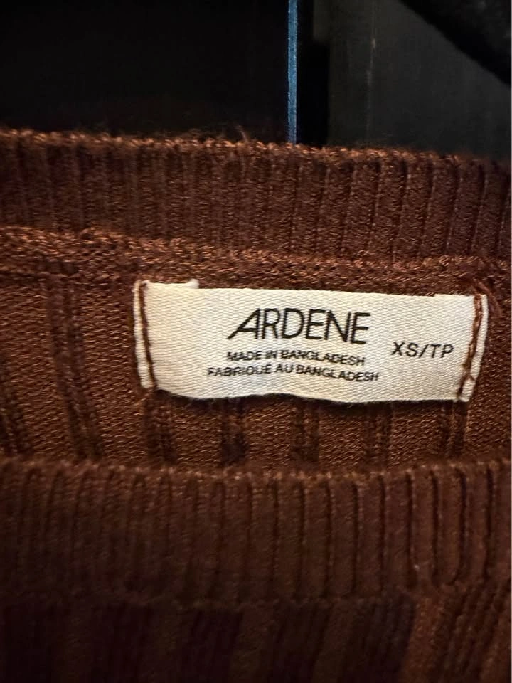 Chocolate Brown cropped tshirt, XS - photo 2