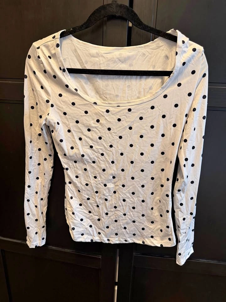 Polka dot top