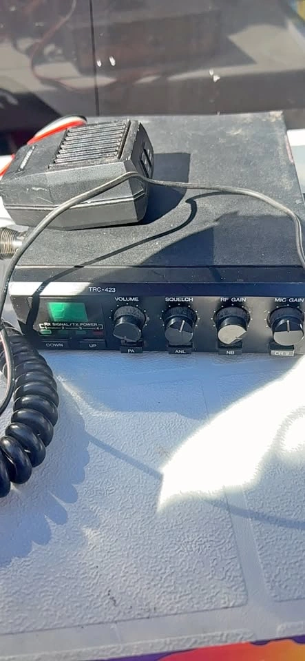 Realistic TRC-423 CB Radio