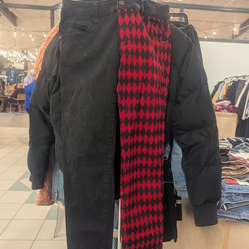 Black and Red Diamond Pattern Pants