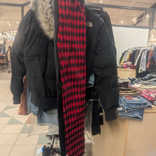 Black and Red Diamond Pattern Pants - photo 3