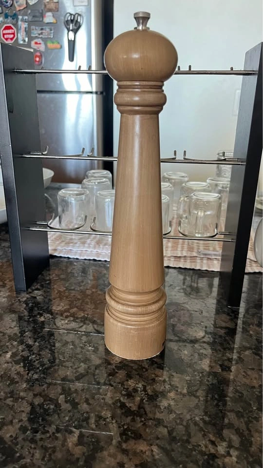 Wooden Pepper Mill / Pepper Grinder - photo 2