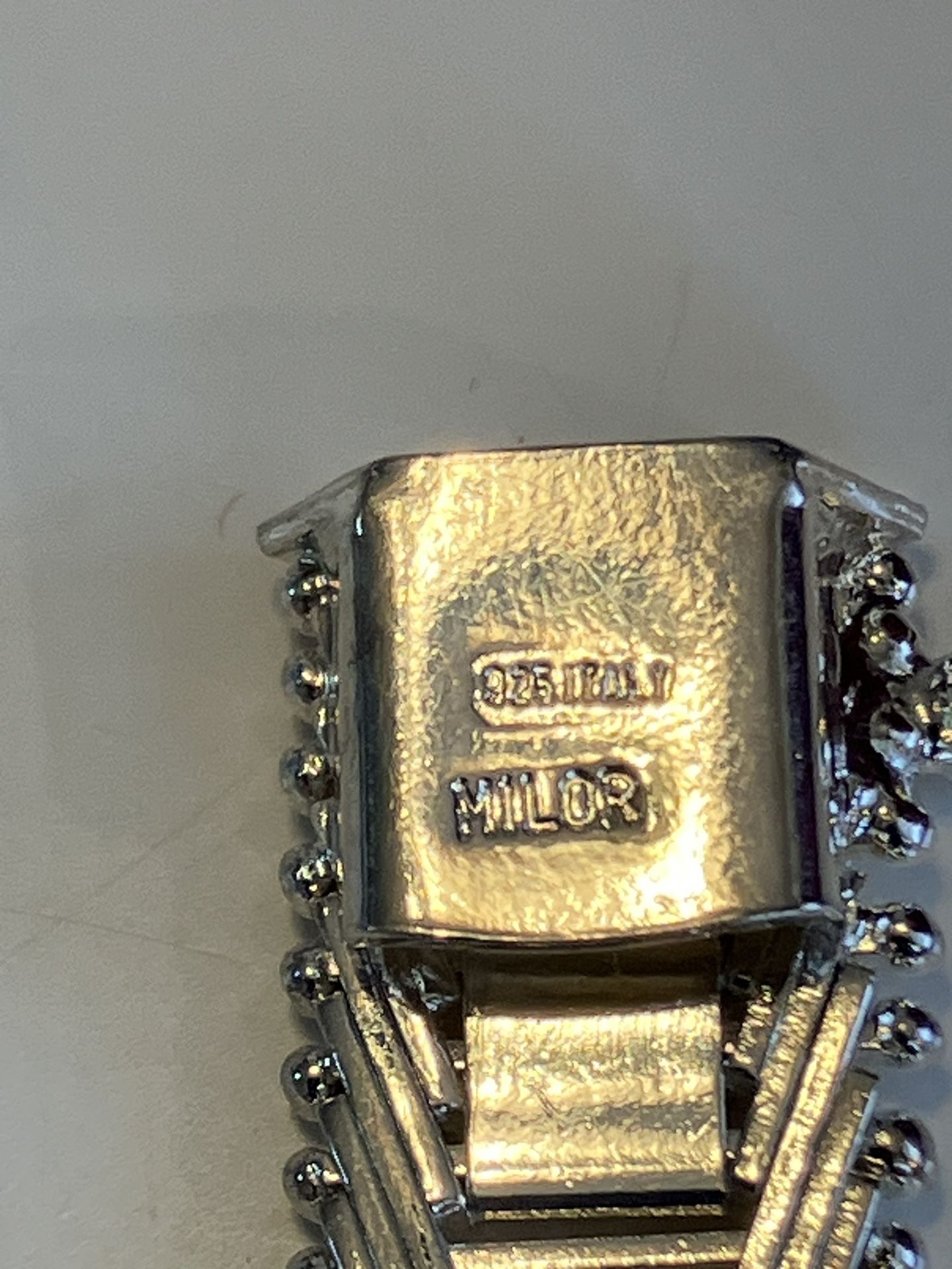 Beautiful 925 And GF Italian Made Woven 8” Bracelet - photo 3
