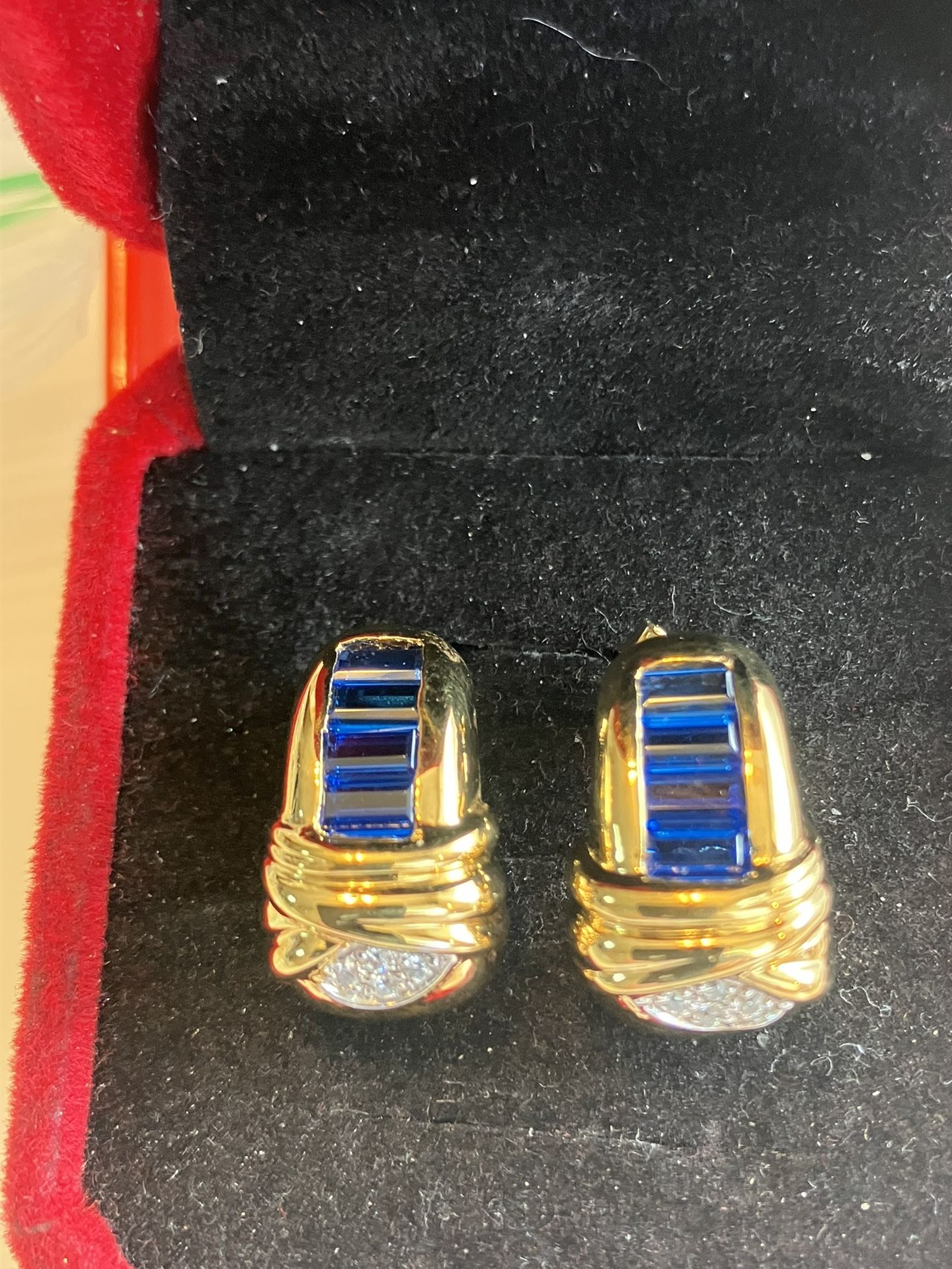 Stunning Italian Made 925 GF Sapphire Earrings