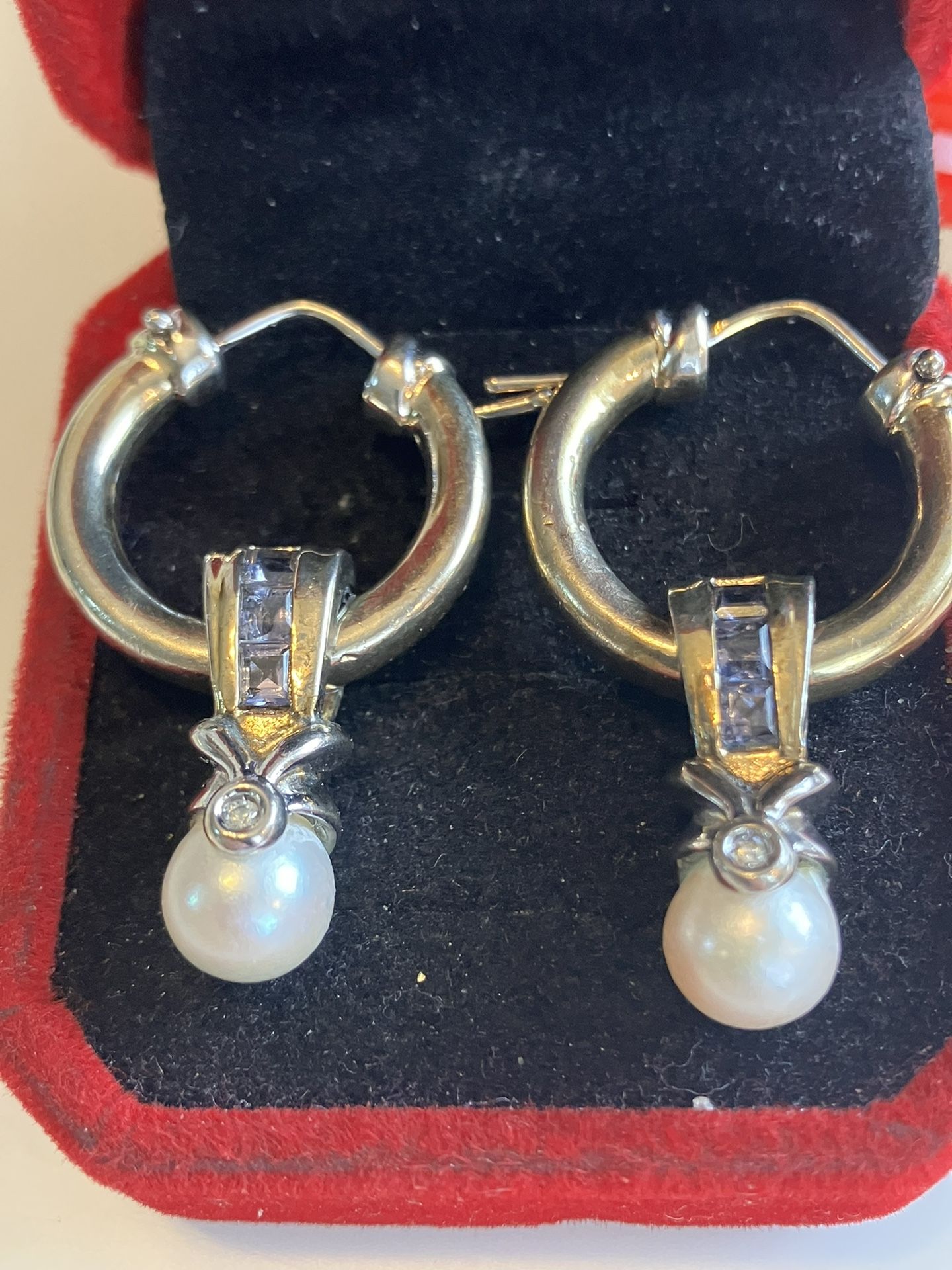 Vintage Italian Made 925 GF Pearl And Amethyst Hoop Earrings