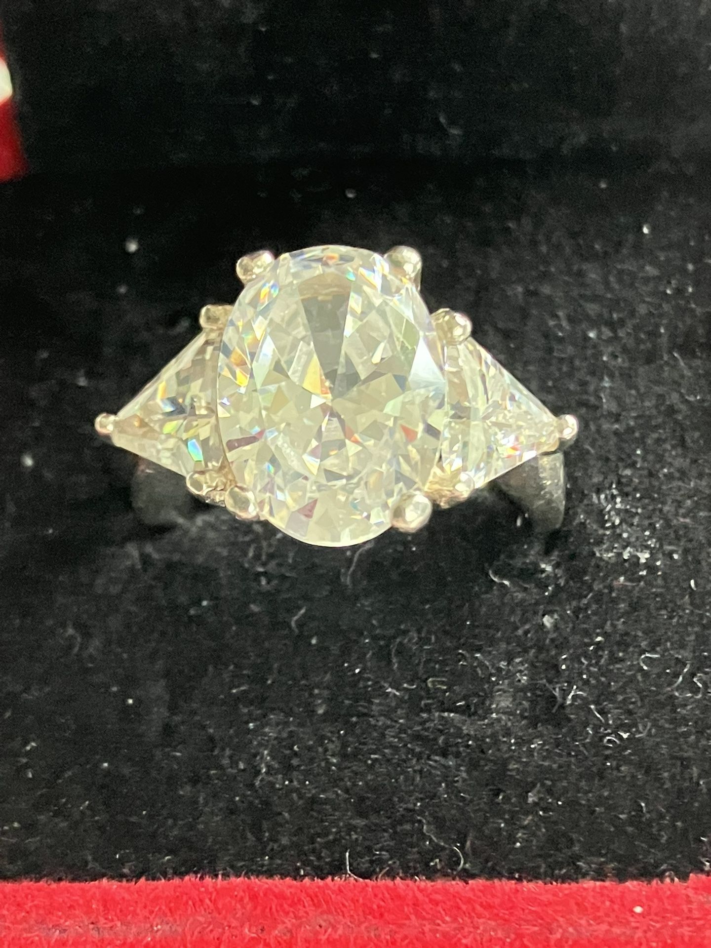 Beautiful 925 And CZ Ring Size 7.5 - photo 2
