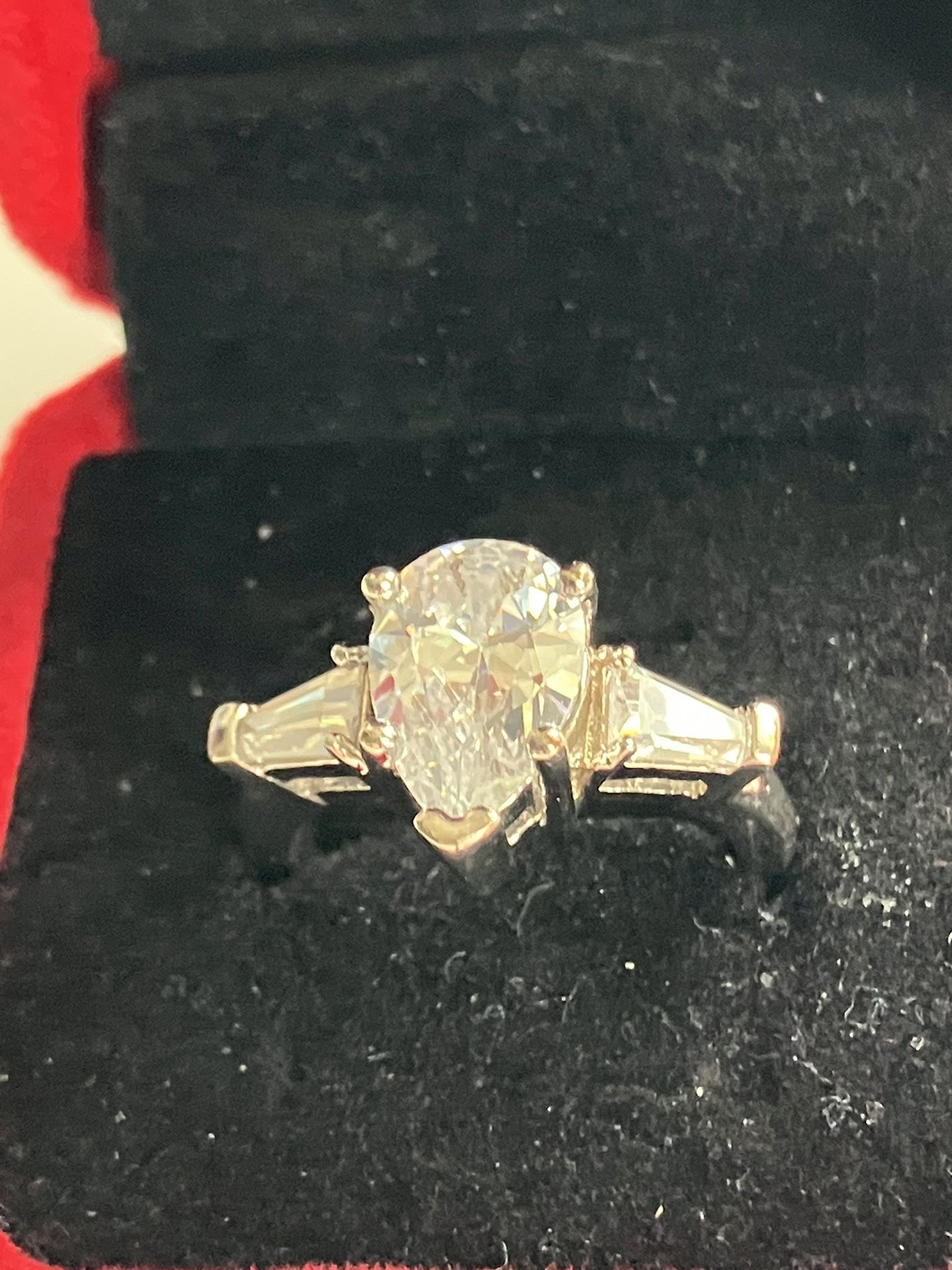 Lovely Pear And Baguette 925 Ring Size 7.5 - photo 3