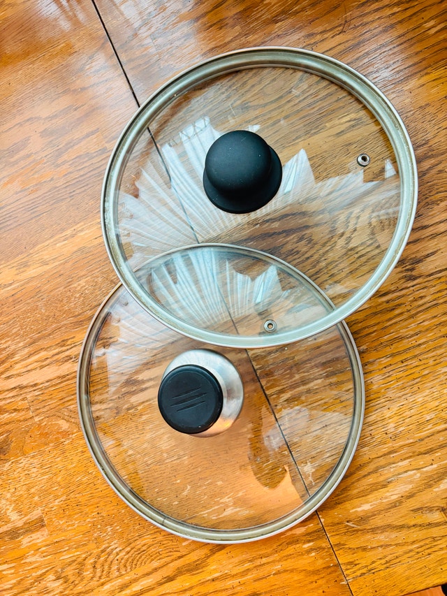 Set of 2 Glass Pot Lids