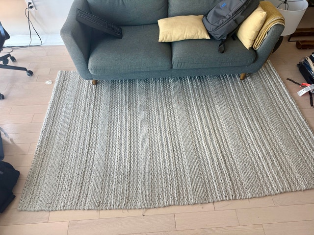 Area Rug – 8ft x 5ft, Grey & Ivory Knit, Great Price - photo 4