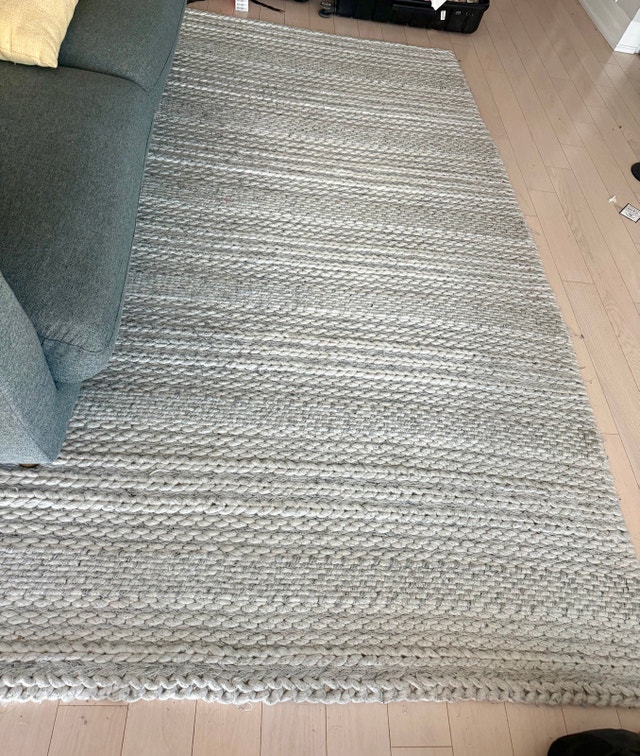 Area Rug – 8ft x 5ft, Grey & Ivory Knit, Great Price - photo 5