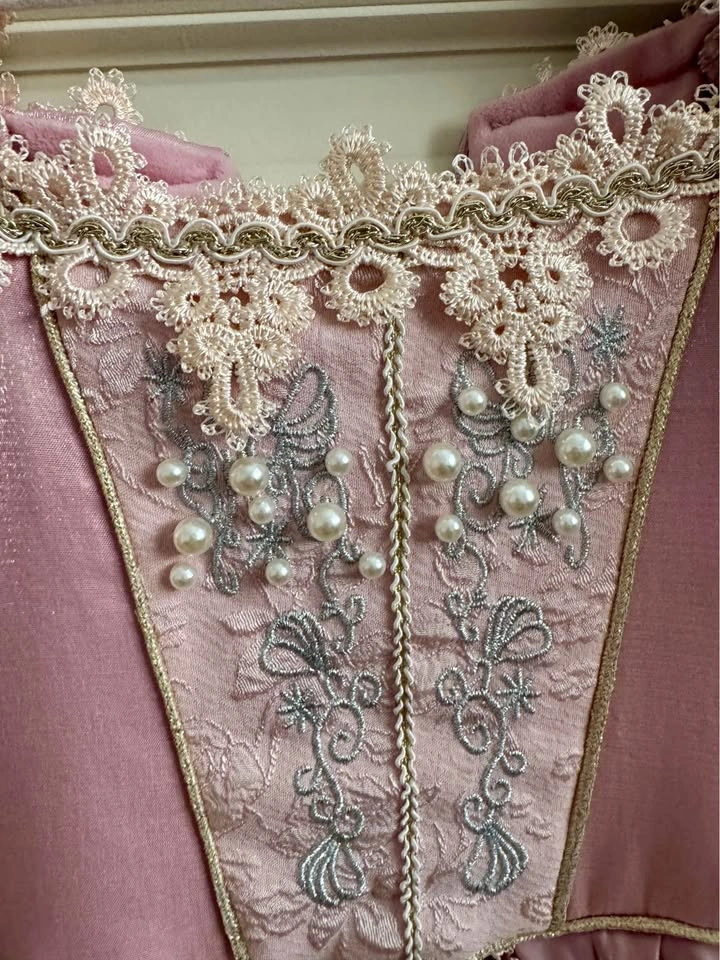 Rapunzel Princess Dress – Around Age 6 - photo 5