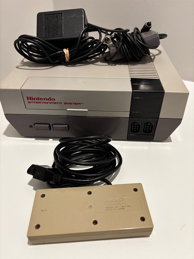 Nintendo Entertainment System NES - photo 2