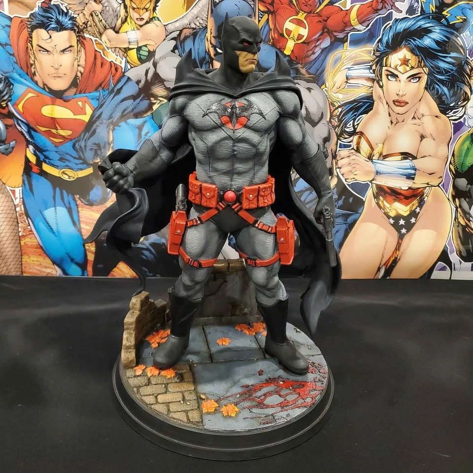 Flashpoint Batman - Premium Collectable Figure - photo 3