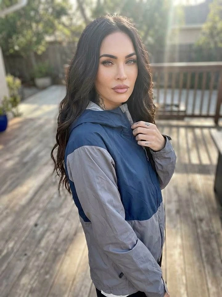 (Real Megan) MEC Pertex Shell Jacket