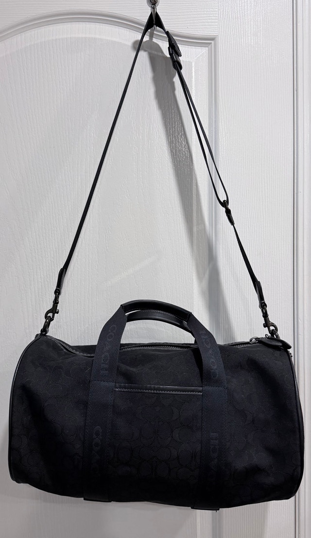 Theo Duffle In Signature Jacquard - mini - photo 3