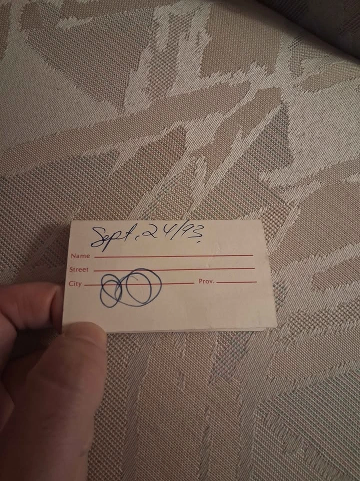 Vintage Toronto Ephemera 1993 Carmen Boutique Loyalty stamp Card - photo 3