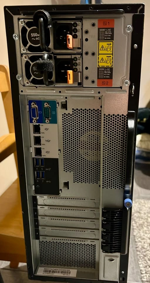 Lenovo ThinkSystem ST250 Tower Server | Xeon 6-Core | 24GB RAM - photo 3