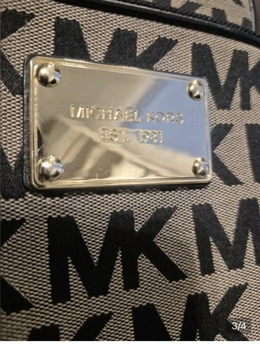 Michael Kors MK Logo Jet Set Travel Medium Crossbody Bag - photo 3