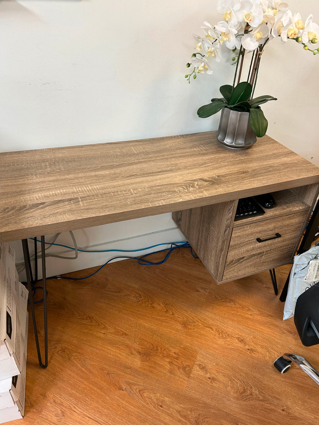 Modern Wood Desk with Storage Drawer