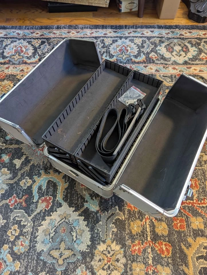 Sephora Makeup Train Case - photo 2