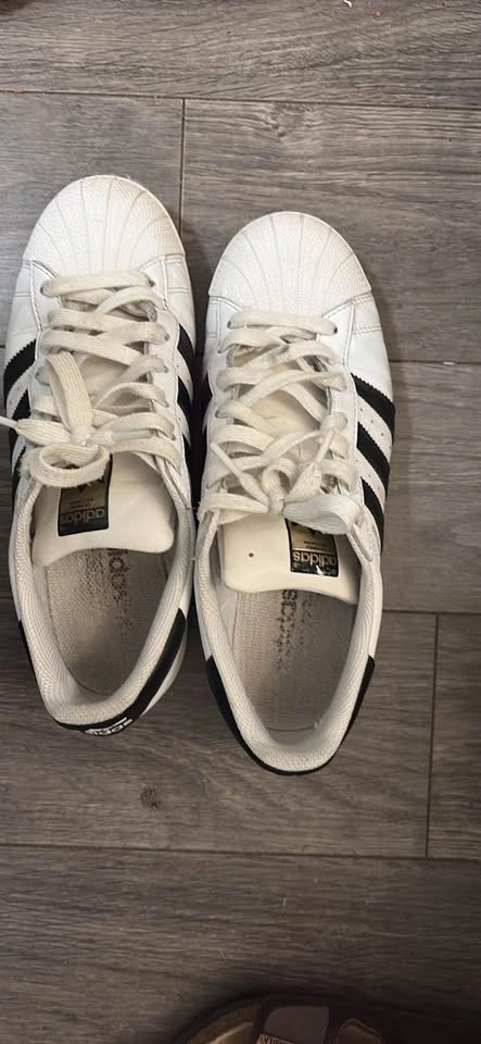 adidas superstars white - photo 4