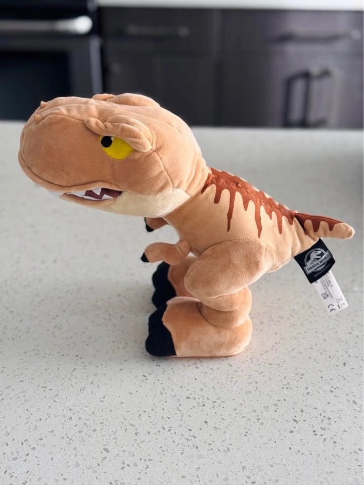Jurassic World Roaring & Chomping T. Rex Plush Dinosaur - photo 4