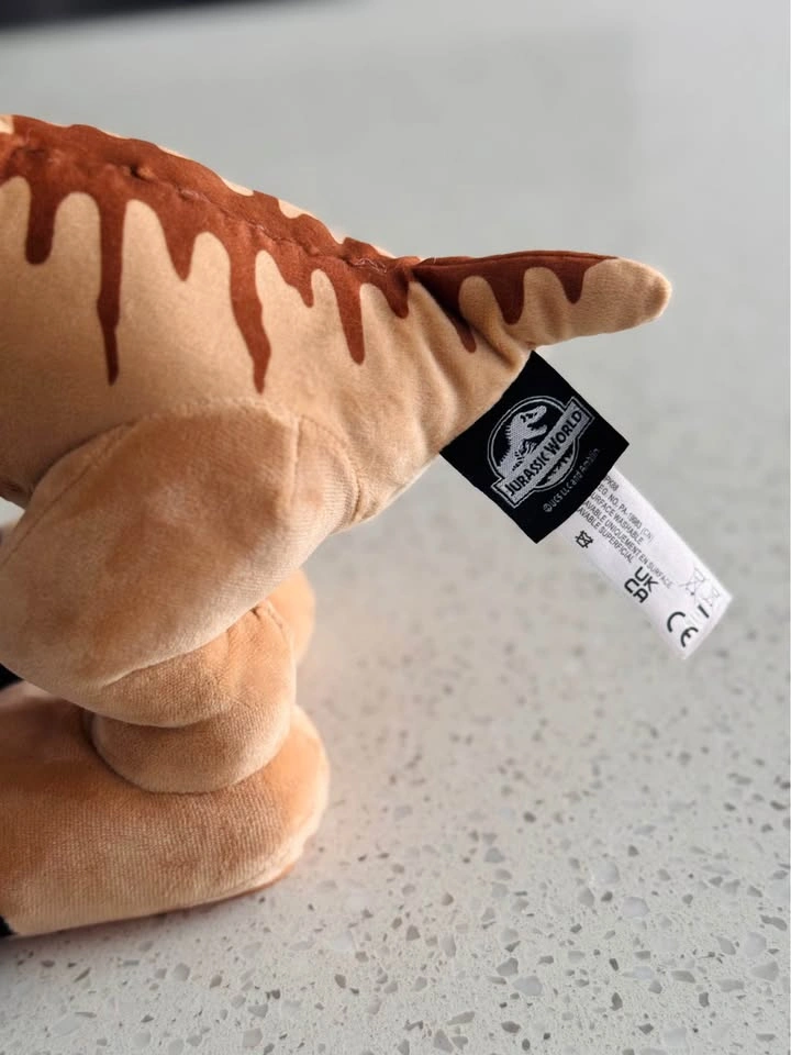 Jurassic World Roaring & Chomping T. Rex Plush Dinosaur - photo 5