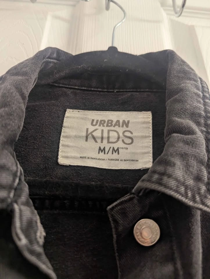 Urban Kids Black Denim Jacket – Kids M (10/12) - photo 2