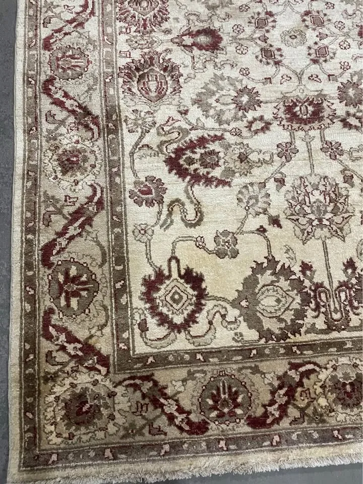 Hand Knotted Wool Rug 8’6” x 5’10” image indicator(2)