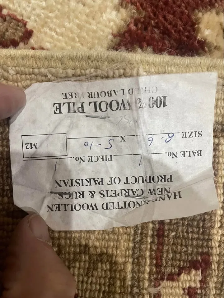 Hand Knotted Wool Rug 8’6” x 5’10” image indicator(4)