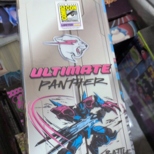 MrBeast Lab Ultimate Panther Battle Titan SDCC 2023 Exclusive - photo 3