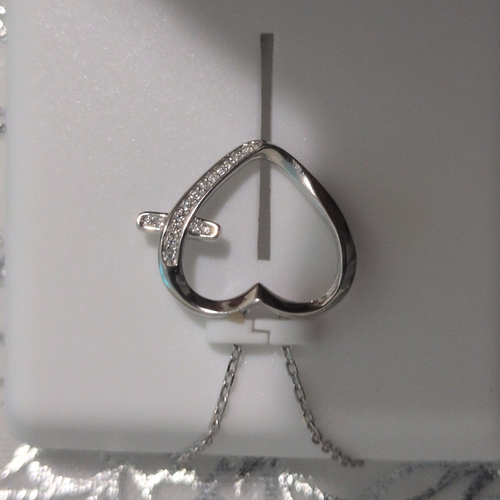 Moissanite Heart Pendant Necklace 925 Sterling Silver 1.50 CTW - photo 2